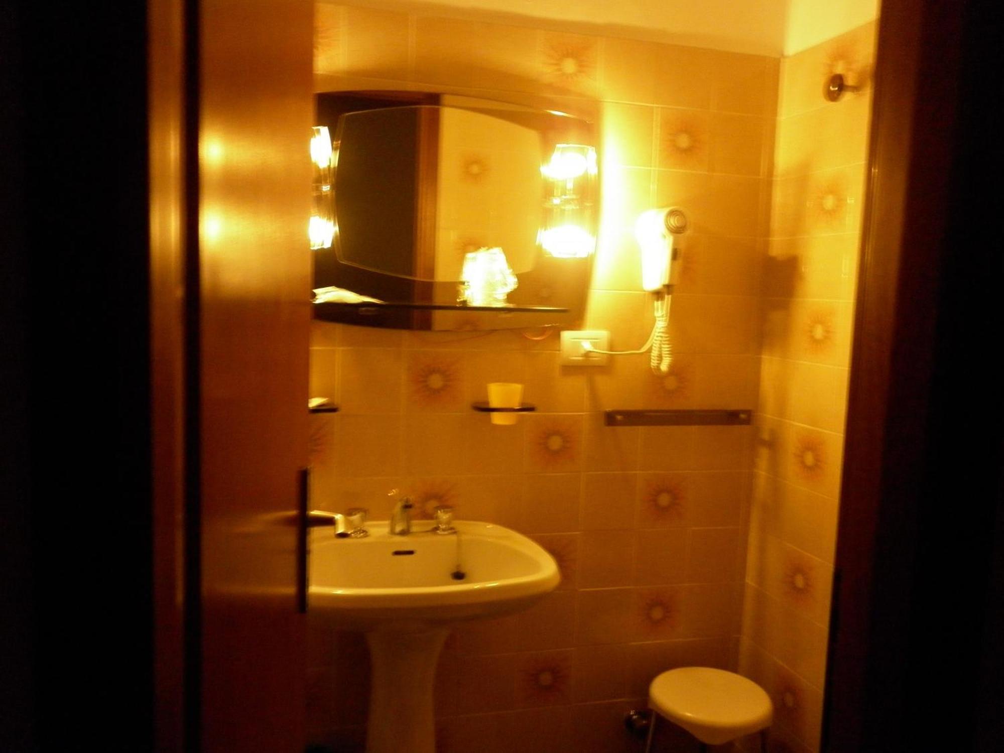 Hotel Cristina Tenno Værelse billede