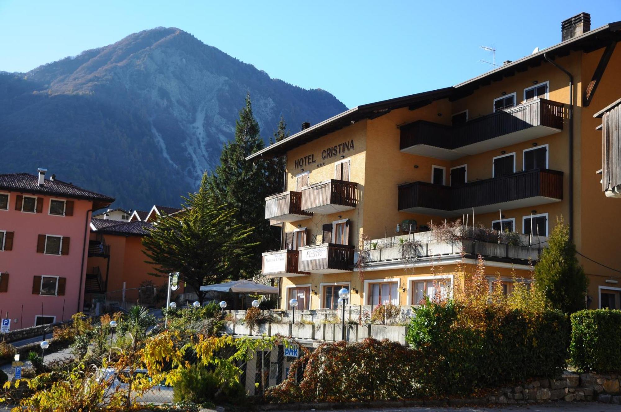 Hotel Cristina Tenno Eksteriør billede
